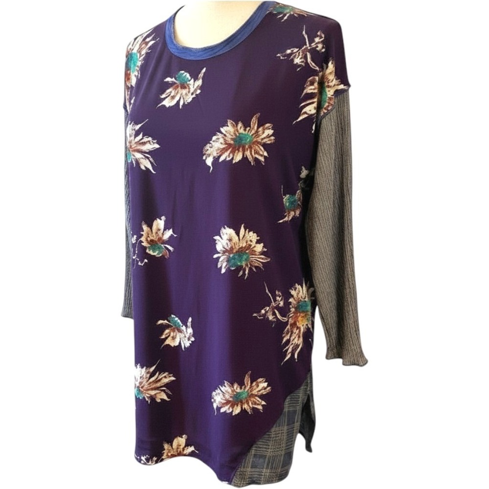 Nothing Matches Mixed Media Tunic Blouse Purple Floral Size M/L Fall Artsy